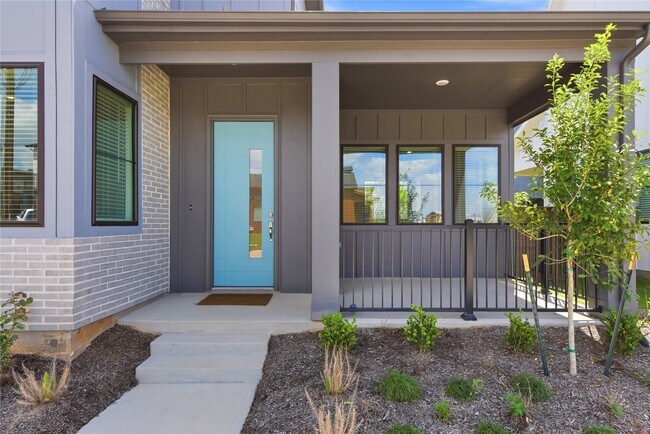 property at 3220 Loam Ln