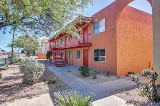 Park Ridge Apartments in Mesa, AZ - Building Photo - Building Photo