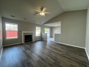 7717 Frontier Ave in Fort Wayne, IN - Building Photo - Building Photo