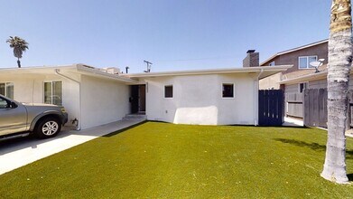 6262 Mary Ln Dr in San Diego, CA - Building Photo - Building Photo