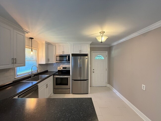 2700 Charlwood Dr in Winston-Salem, NC - Building Photo - Building Photo