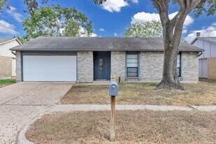 4406 Kacee Dr in Houston, TX - Building Photo