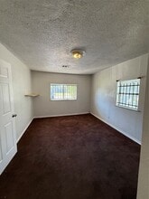 5411 Bellfort Ct in Houston, TX - Building Photo - Building Photo