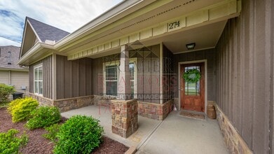 274 Lee Rd in Phenix City, AL - Building Photo - Building Photo
