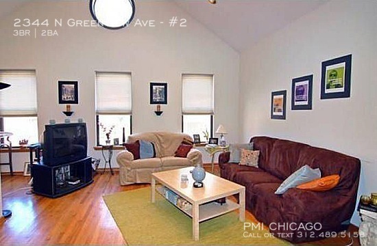 2344 N Greenview Ave in Chicago, IL - Building Photo - Building Photo