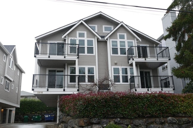 2616A in Seattle, WA - Building Photo - Primary Photo