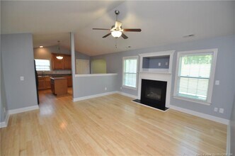 1048 Dexter Ridge Dr in Holly Springs, NC - Building Photo - Building Photo