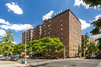 1700 York Ave at East 89th in New York, NY - Building Photo - Primary Photo