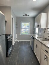 1430 S Champion Ave in Columbus, OH - Building Photo - Building Photo