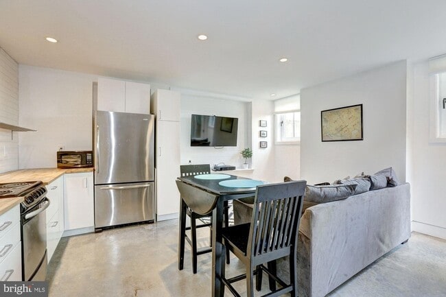 400 U St NW in Washington, DC - Building Photo - Building Photo