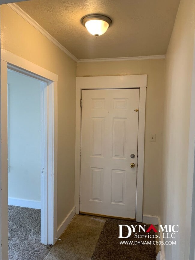 2409 S Norton Ave in Sioux Falls, SD - Building Photo - Building Photo