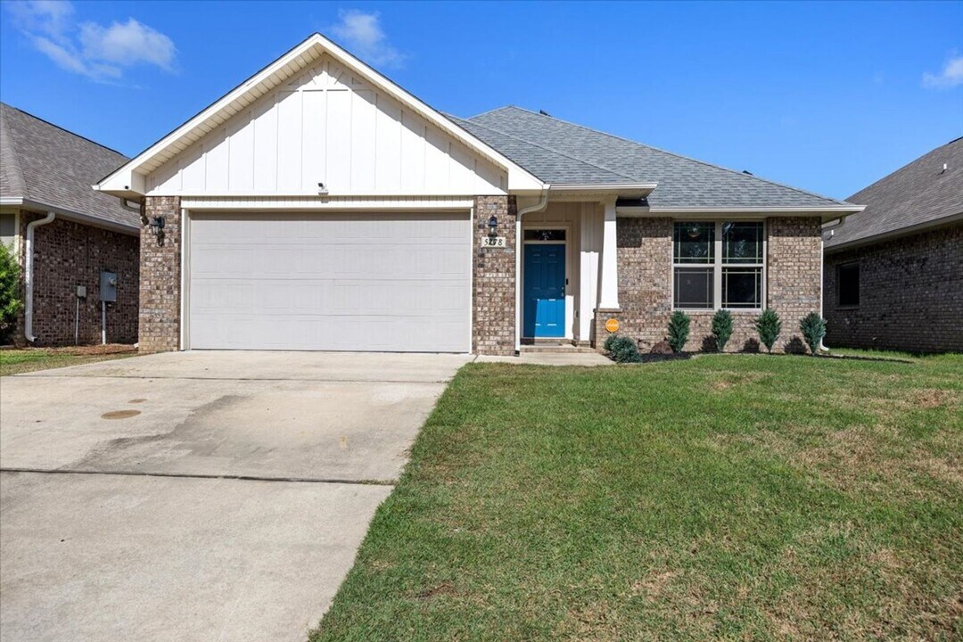 5278 Parkside Dr in Pace, FL - Building Photo