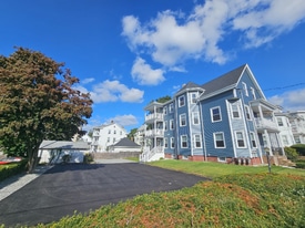 70 Weston St in Brockton, MA - Building Photo