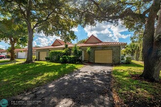 9062 NW 23rd St in Coral Springs, FL - Building Photo - Building Photo