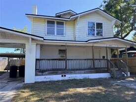 1924 22nd St S in St. Petersburg, FL - Building Photo