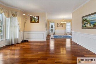 10 Chamberlin Ct in Cranbury, NJ - Building Photo - Building Photo