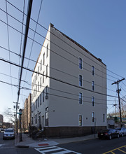 330-332 Jackson St in Hoboken, NJ - Building Photo - Building Photo