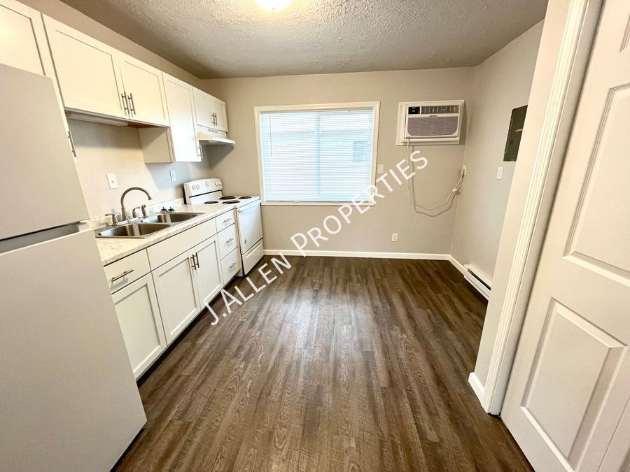 111 Gold Strike Dr-Unit -3 in Norfolk, NE - Building Photo