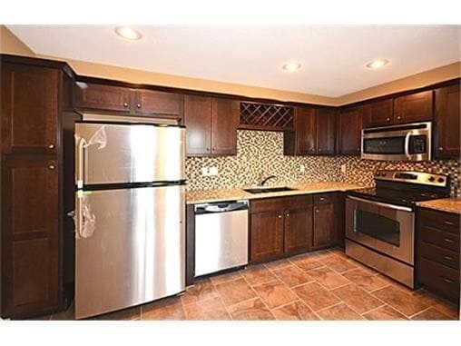 12321 Hunter Dr in Platte City, MO - Building Photo - Building Photo