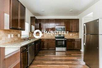 12226 Flannery Ln in Hampton, GA - Building Photo - Building Photo