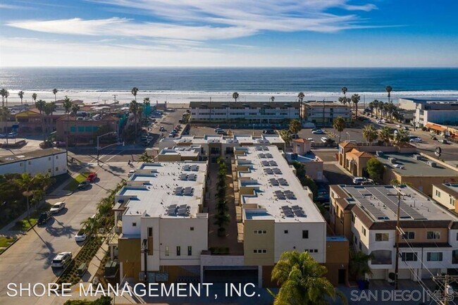 808 Reed Ave in San Diego, CA - Building Photo - Building Photo