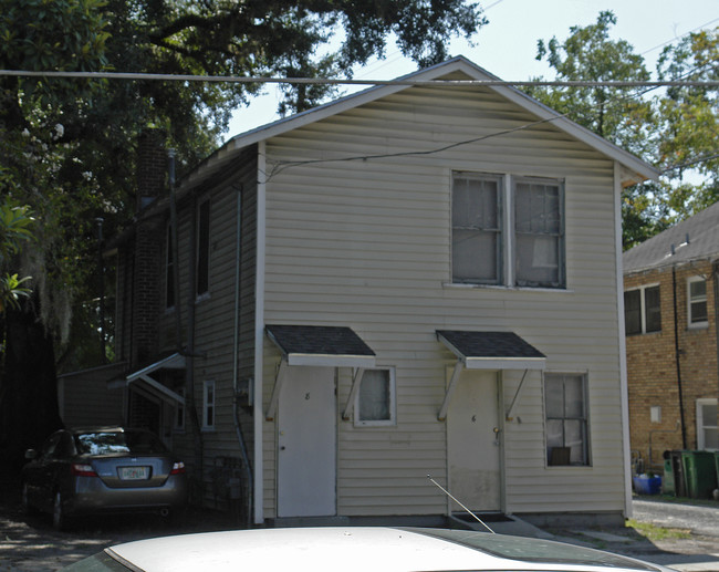 111 SW 12th St in Gainesville, FL - Foto de edificio - Building Photo