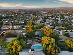 221 Dryden St in Thousand Oaks, CA - Building Photo - Building Photo