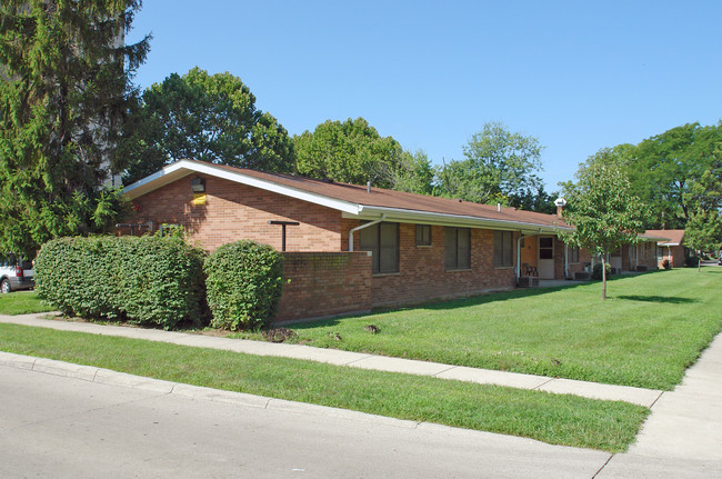 Park Manor in Dayton, OH - Foto de edificio - Building Photo