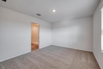 346 Bull Lake Cir in Buda, TX - Building Photo - Building Photo