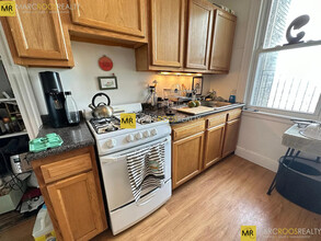 1629 Commonwealth Ave, Unit 14 in Boston, MA - Building Photo - Building Photo