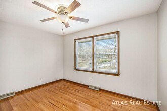 1 NE 80th St in Kansas City, MO - Building Photo - Building Photo