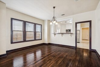 345 W 22nd St in Houston, TX - Building Photo - Building Photo