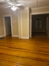 1003 Main St, Unit B in Sanford, ME - Foto de edificio - Building Photo