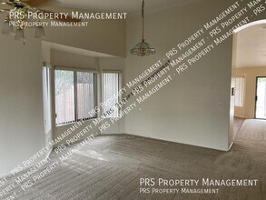 1435 E Galveston St in Gilbert, AZ - Foto de edificio - Building Photo