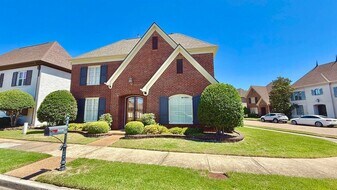 9008 Arden Meadows Dr in Germantown, TN - Building Photo