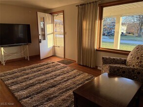 168 Valley View Dr in Wadsworth, OH - Building Photo - Building Photo