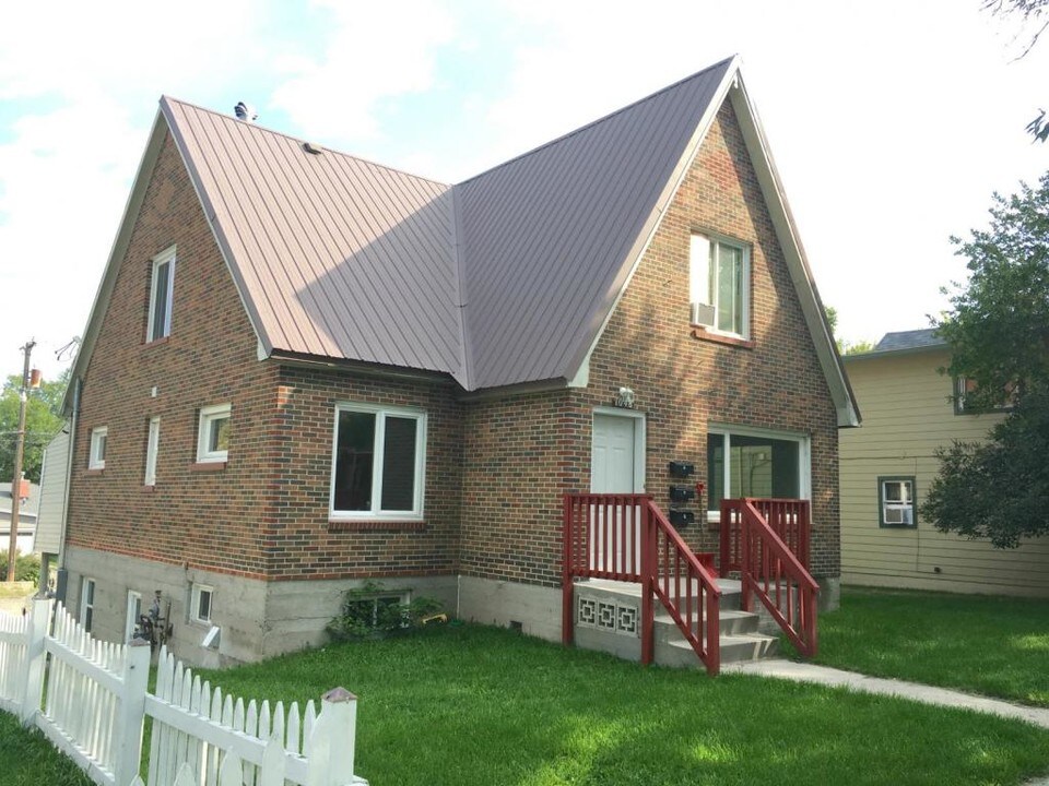 1048 E 6th Ave in Helena, MT - Foto de edificio