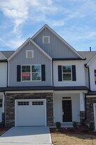 206 Oakchest Ct in Durham, NC - Building Photo
