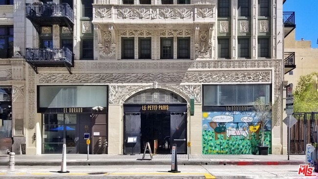 property at 416 S Spring St