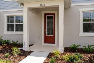 9848 Walkway Dr in Orlando, FL - Building Photo - Building Photo