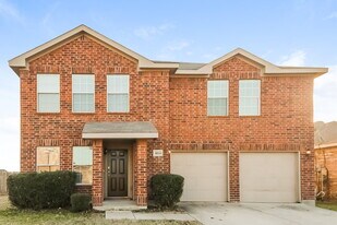 4024 Cane River Rd, Unit 52 in Fort Worth, TX - Building Photo