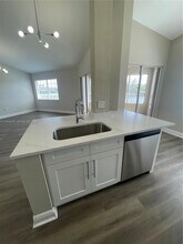 2850 N Oakland Forest Dr in Oakland Park, FL - Building Photo - Building Photo