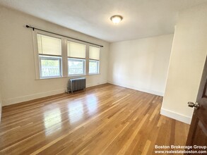 11 Romsey St, Unit #3 in Boston, MA - Building Photo - Building Photo