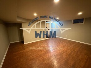 W170S7397 Parkland Dr in Muskego, WI - Building Photo - Building Photo