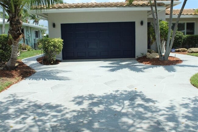 property at 221 SE 10th St