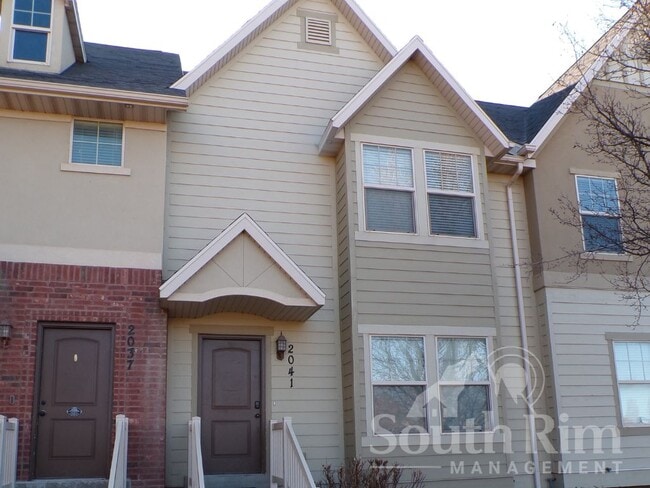 property at 2041 W Crescent Row