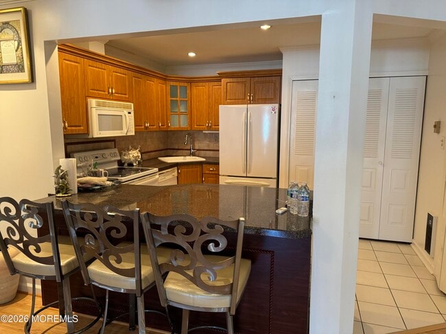 134 Amberly Dr in Englishtown, NJ - Building Photo - Building Photo