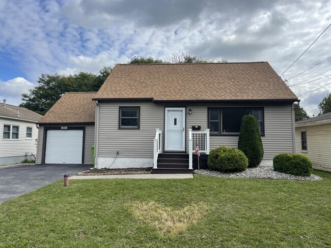 616 Boston Rd in Syracuse, NY - Building Photo - Building Photo