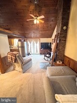 2209 Shartlesville Rd in Mohrsville, PA - Building Photo