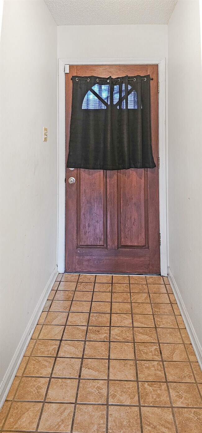 7120 Wetherburn Cove in Memphis, TN - Building Photo - Building Photo